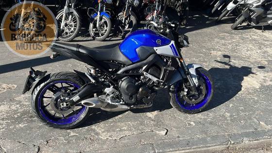 YAMAHA MT-09 YAMAHA MT-09